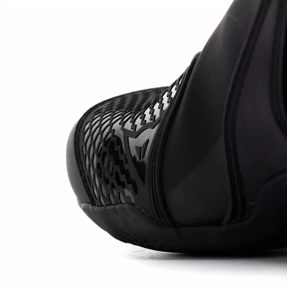 AXIAL 2 BOOTS - BLACK/BLACK - 8