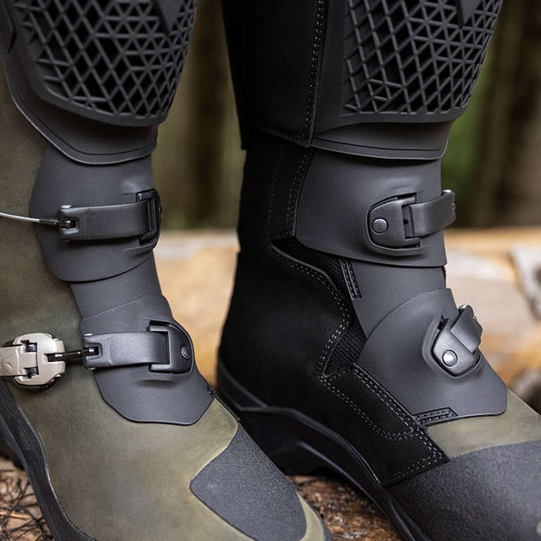 Dainese adventure boots deals