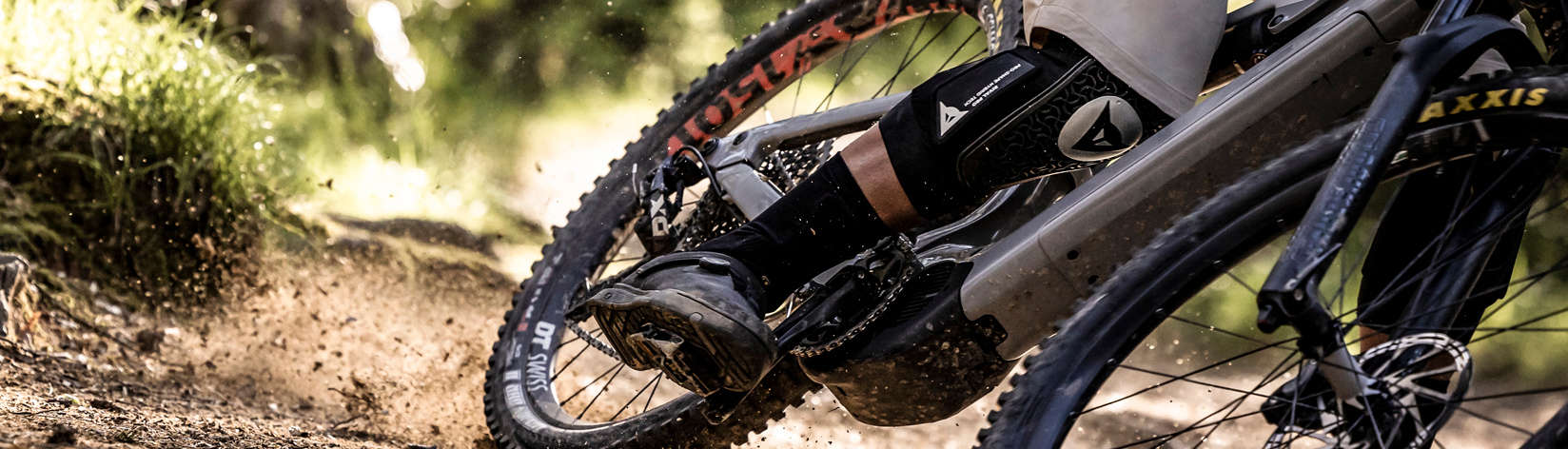 Dainese mountain bike online gear