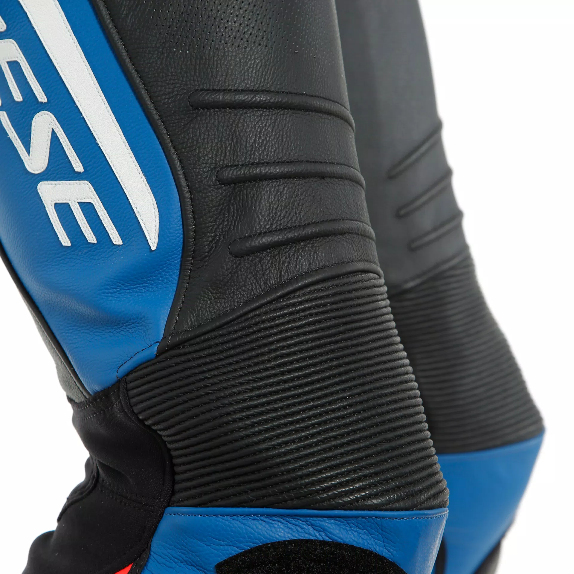 LAGUNA SECA 4 1PC PERF. LEATHER SUIT