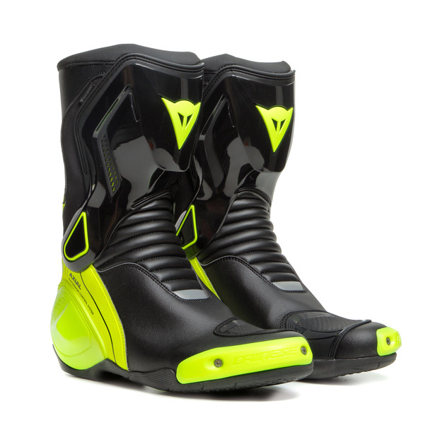 nexus-2-d-wp-boots-black-fluo-yellow image number 0