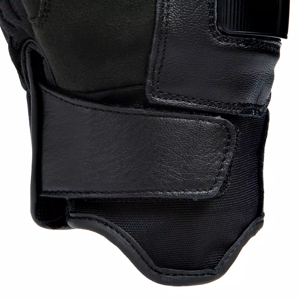 CARBON 4 - MEN'S MOTORCYCLE SHORT LEATHER GLOVES - BLACK/BLACK - 8