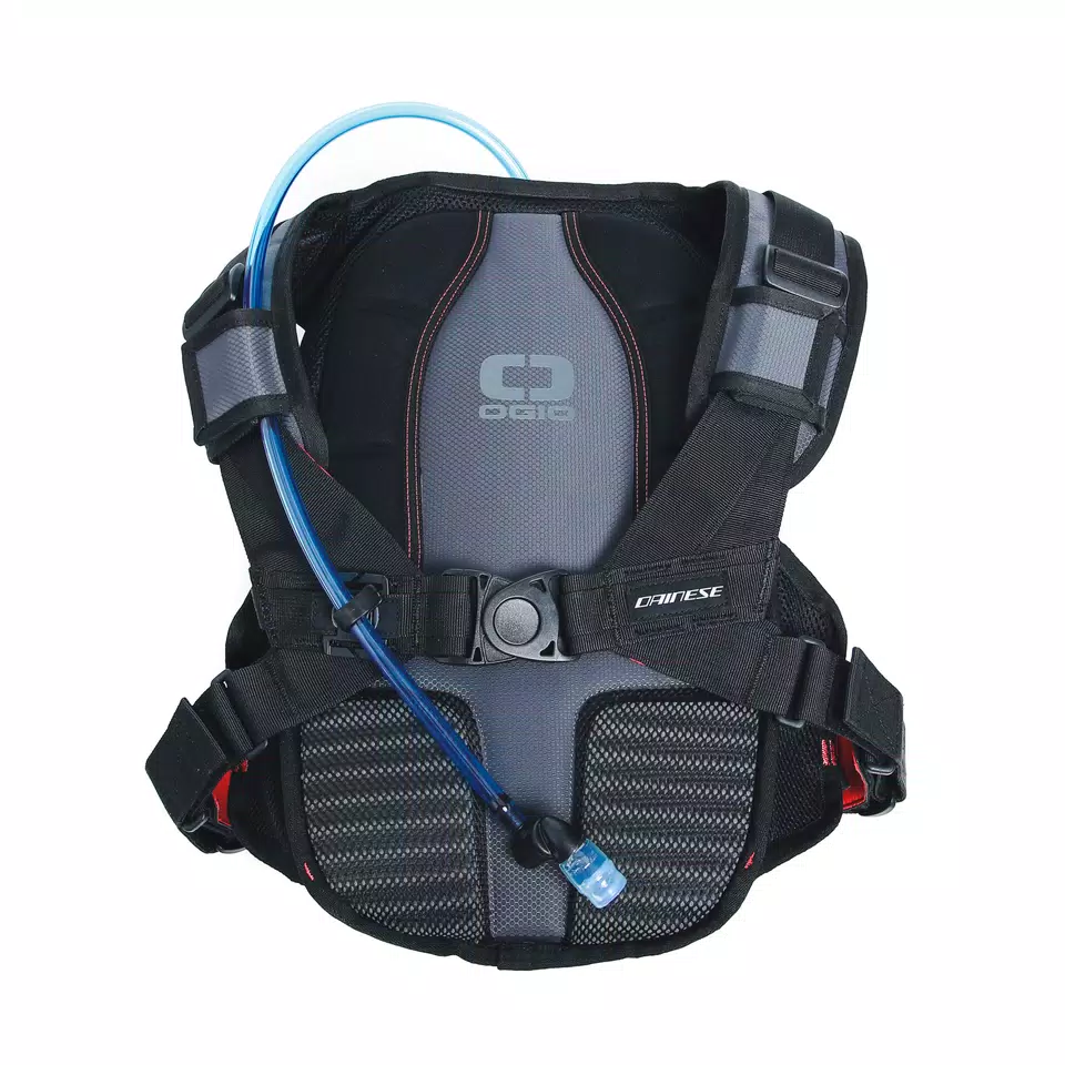 ALLIGATOR - MOTORCYCLE BACKPACK WITH WATER BAG - BLACK/RED - 4