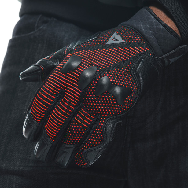 unruly-ergo-tek-gloves-black-fluo-red image number 13