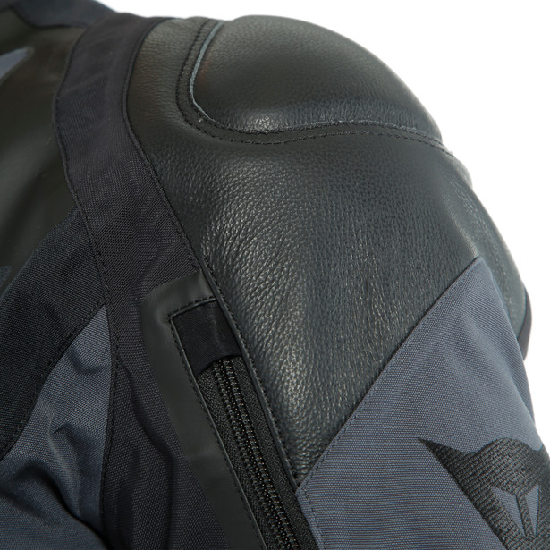 sport-master-gore-tex-jacket-black-ebony image number 9