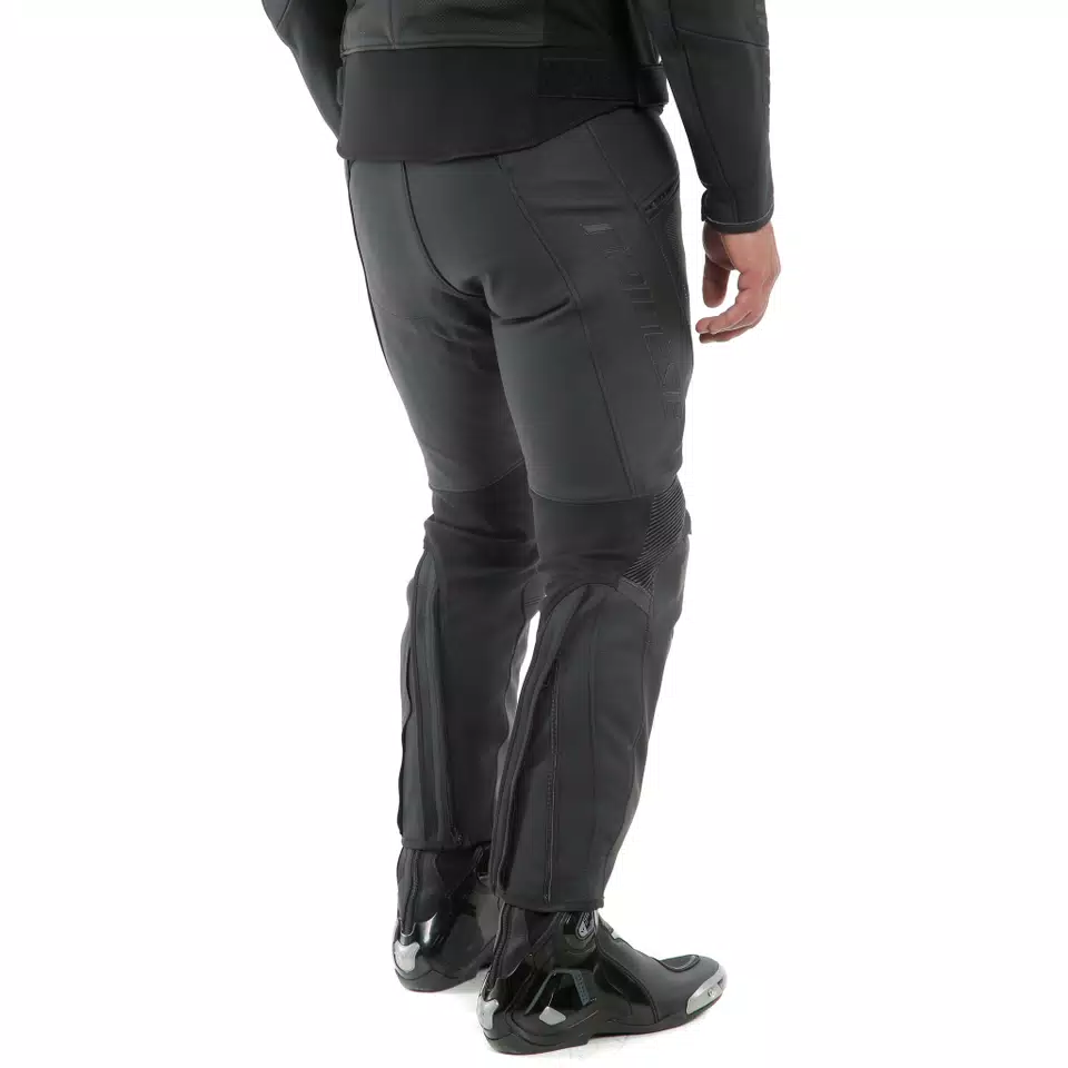 Dainese ダイネーゼ Pony3 LeatherPants Dainese Pony 3 Leather Pants Black + Free Shipping! | 10% SALE!