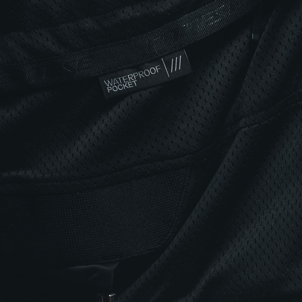 avro-5-tex-giacca-moto-in-tessuto-donna-black-white-black image number 10