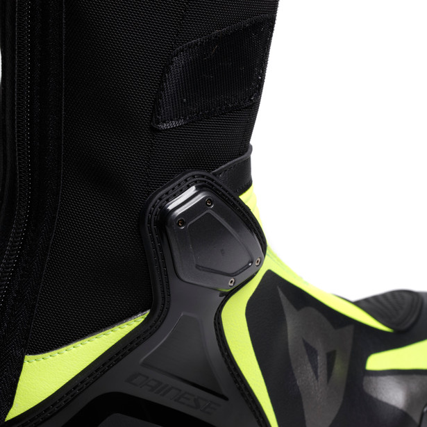 axial-2-boots-black-yellow-fluo image number 6
