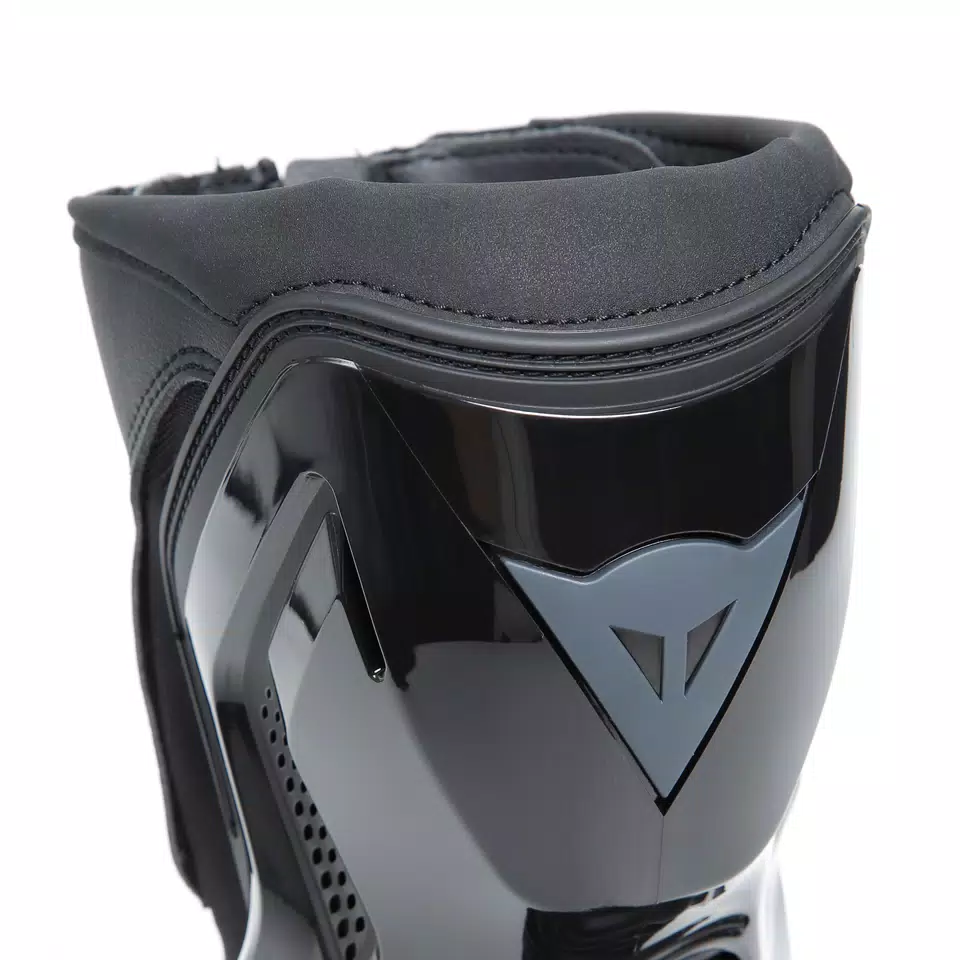 NEXUS 2 AIR BOOTS - BLACK - 10