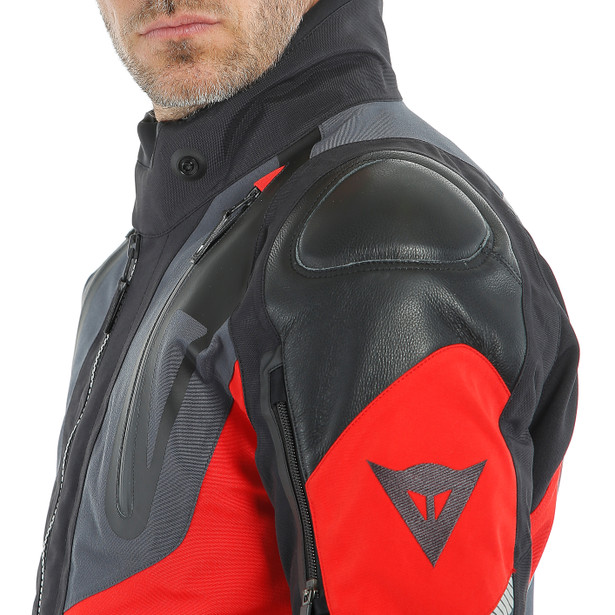 sport-master-gore-tex-jacket-black-lava-red-ebony image number 3