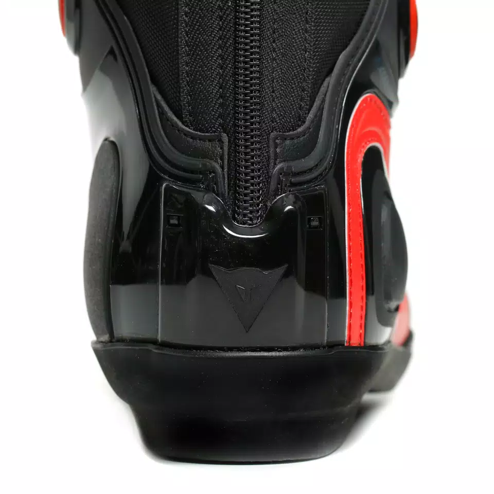 SPORT MASTER GORE-TEX® - MEN'S WATERPROOF MOTORCYCLE BOOTS - BLACK/LAVA-RED - 9