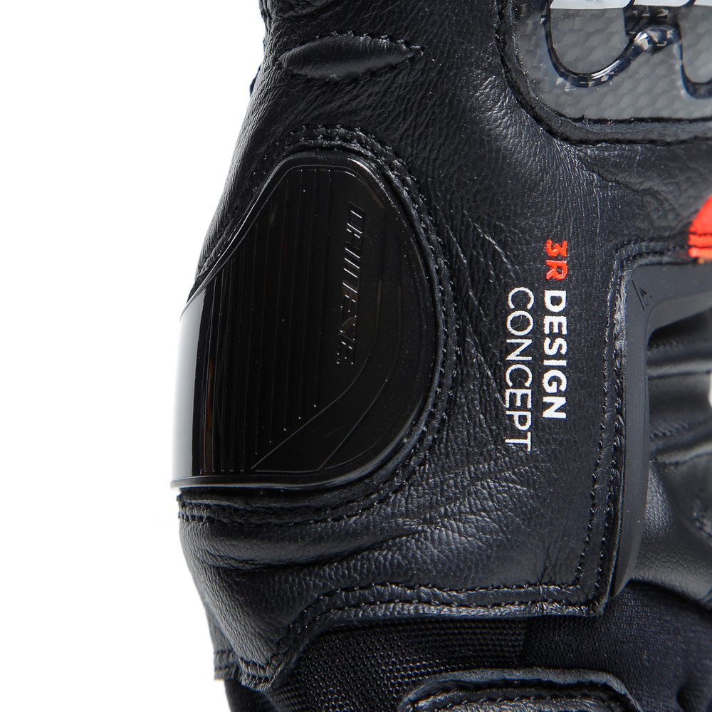 carbon-4-short-leather-gloves-black-fluo-red image number 10