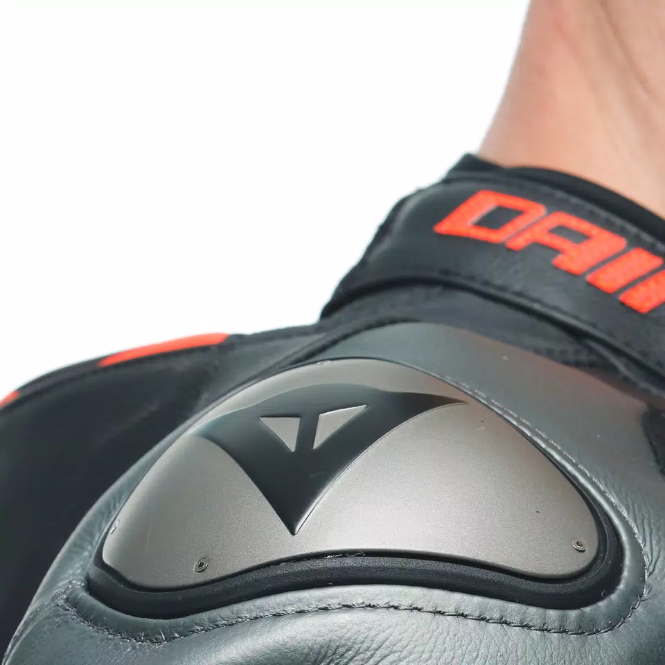 LAGUNA SECA 5 - MEN'S 2-PIECE MOTORCYCLE LEATHER SUIT - BLACK/ANTHRACITE/RED-FLUO - 9