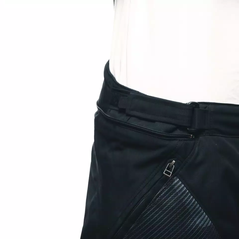 DRAKE 2 SUPER AIR - HEREN MOTORFIETSBROEK VOOR DE ZOMER IN STOF - BLACK/ANTHRACITE/RED-FLUO - 13