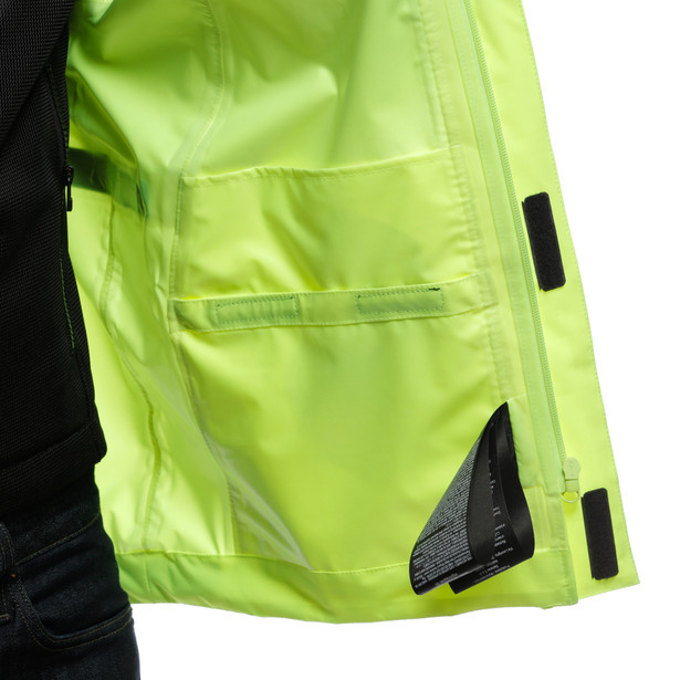 ultralight-rain-jacket-fluoyellow image number 14