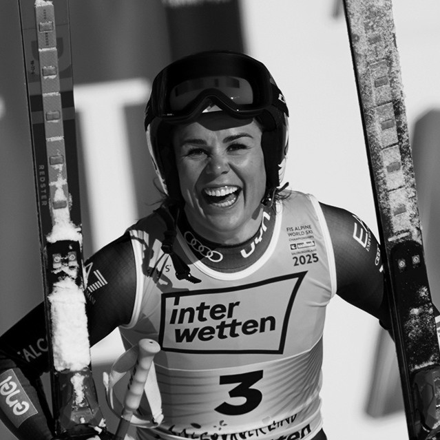 Nicol Delago: &laquo;Cuando esqu&iacute;o, el airbag de Dainese me aporta toda la seguridad que necesito&raquo;.