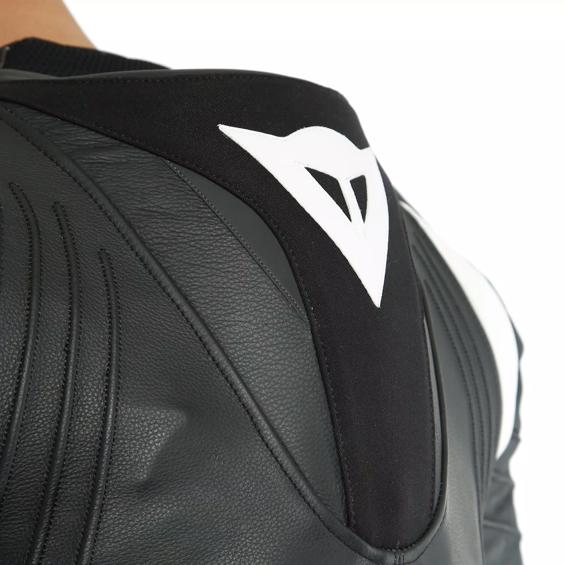 AVRO D-AIR 2PCS SUIT