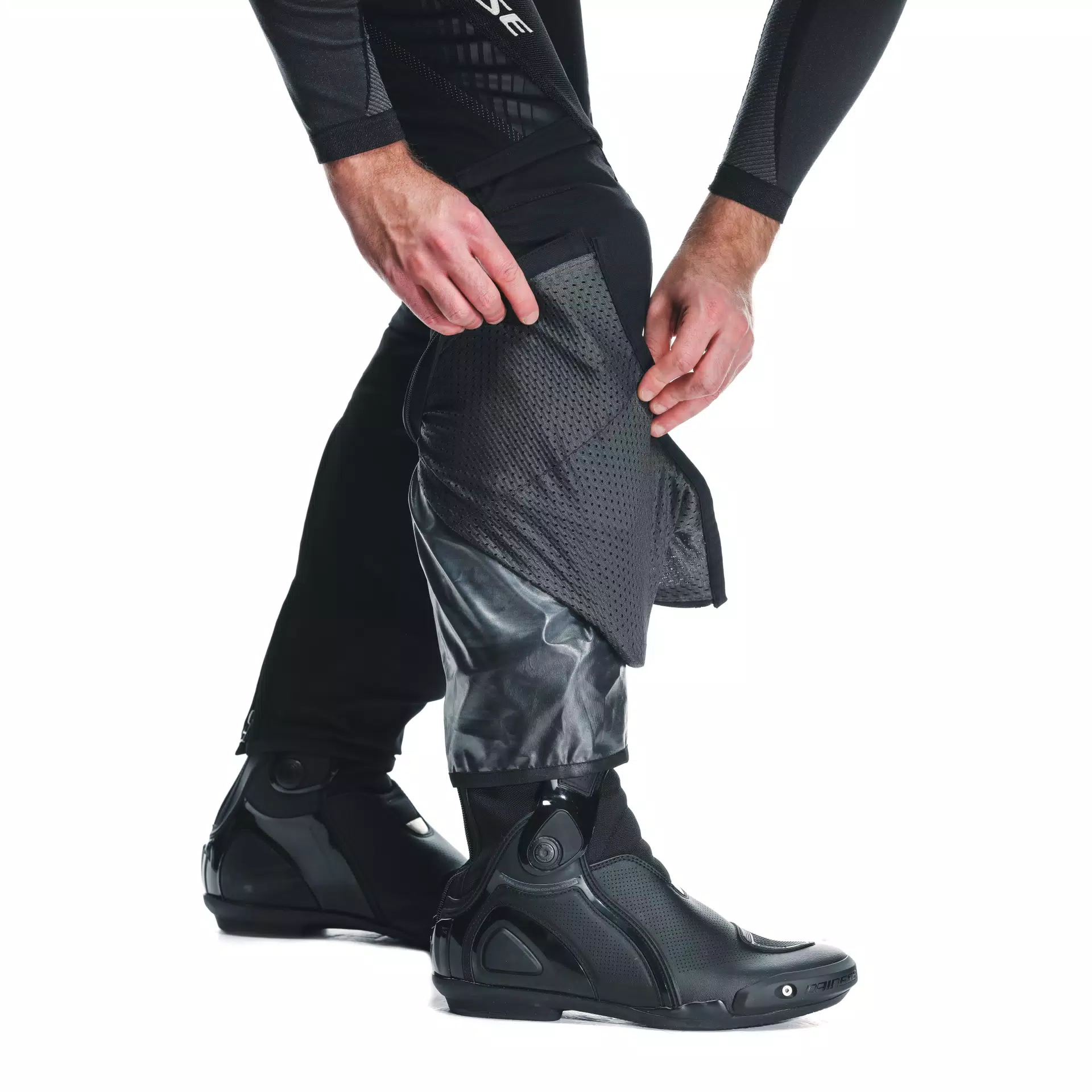DRAKE 2 AIR ABS&Oslash;LUTESHELL PANTS