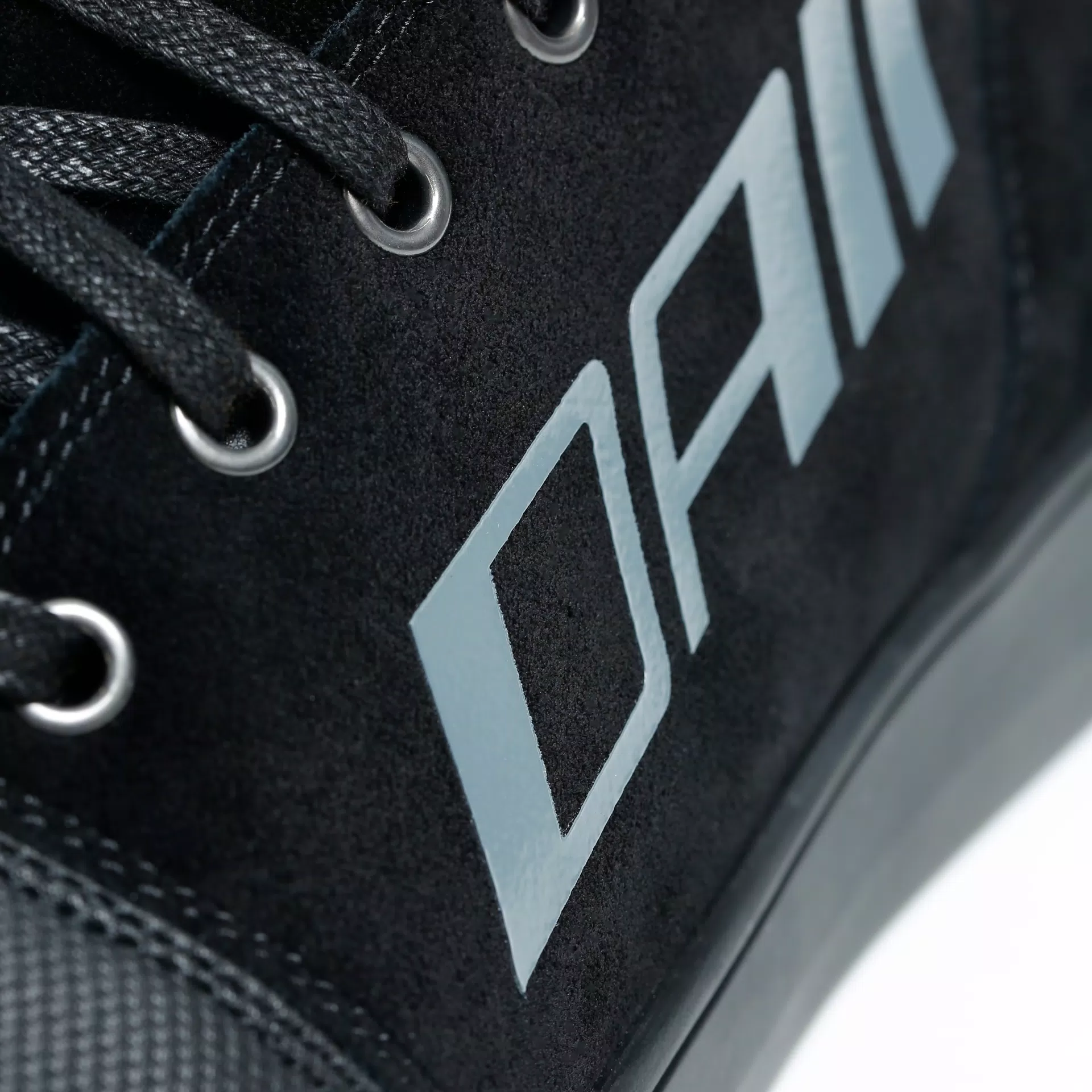 DAINESE YORK D-WP ブラック 8.5 Dainese York D-WP Shoes - Free UK Delivery - Fowlers Online Shop