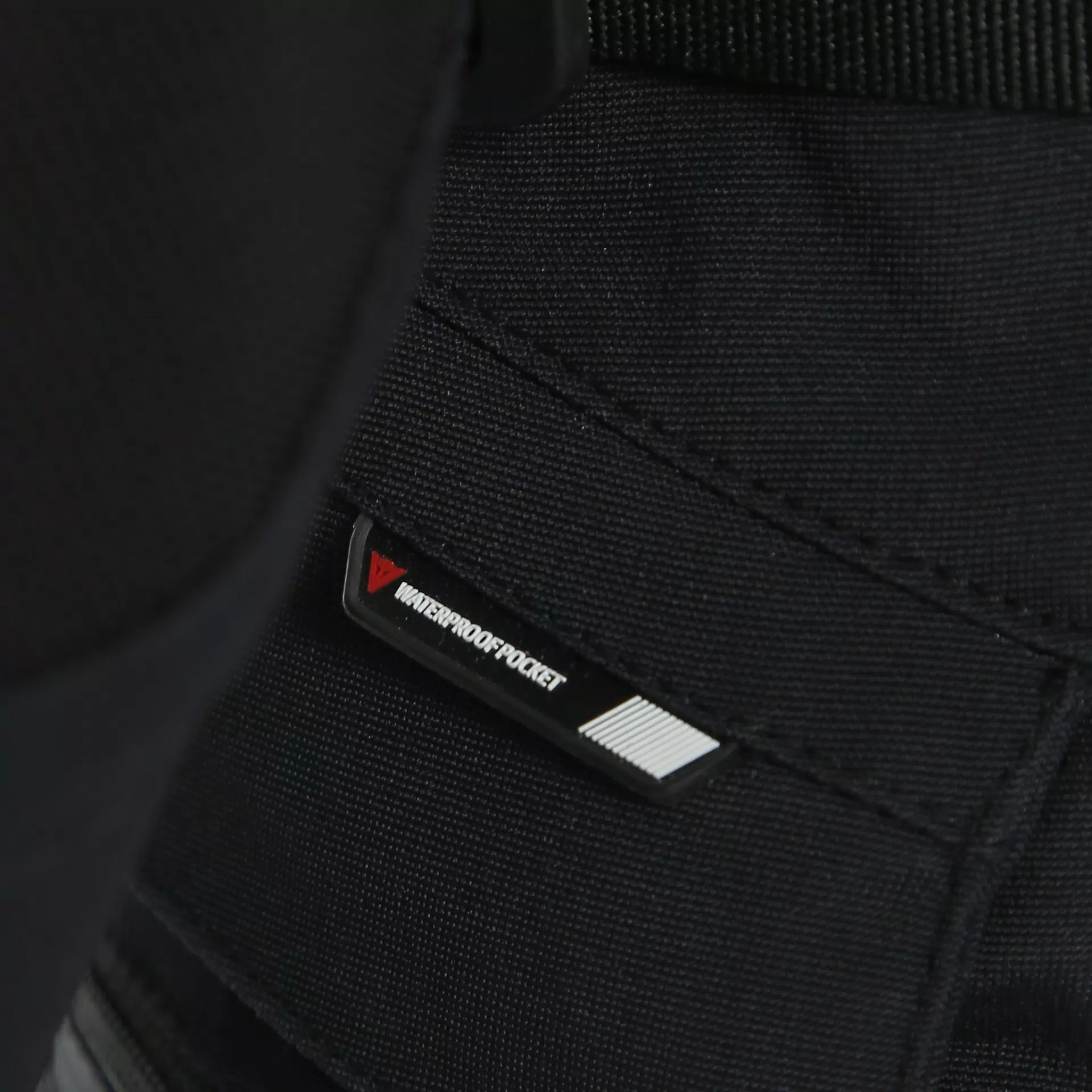 CARVE MASTER 2 D-AIR GORE-TEX JACKET