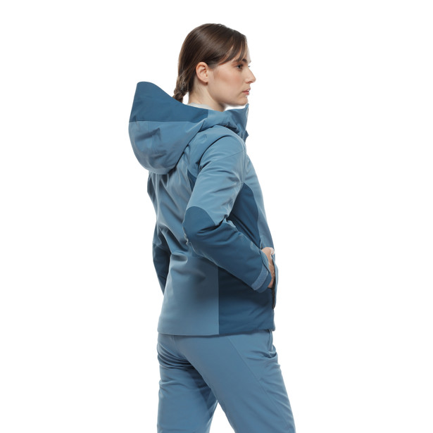 women-s-s002-dermizax-ev-core-ready-ski-jacket-stellar image number 6