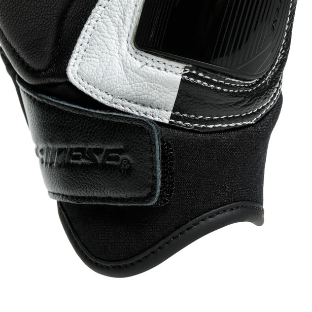 x-ride-gloves-black-white image number 11