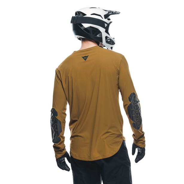 hgr-jersey-ls-camiseta-bici-manga-larga-hombre-butter-nut image number 4