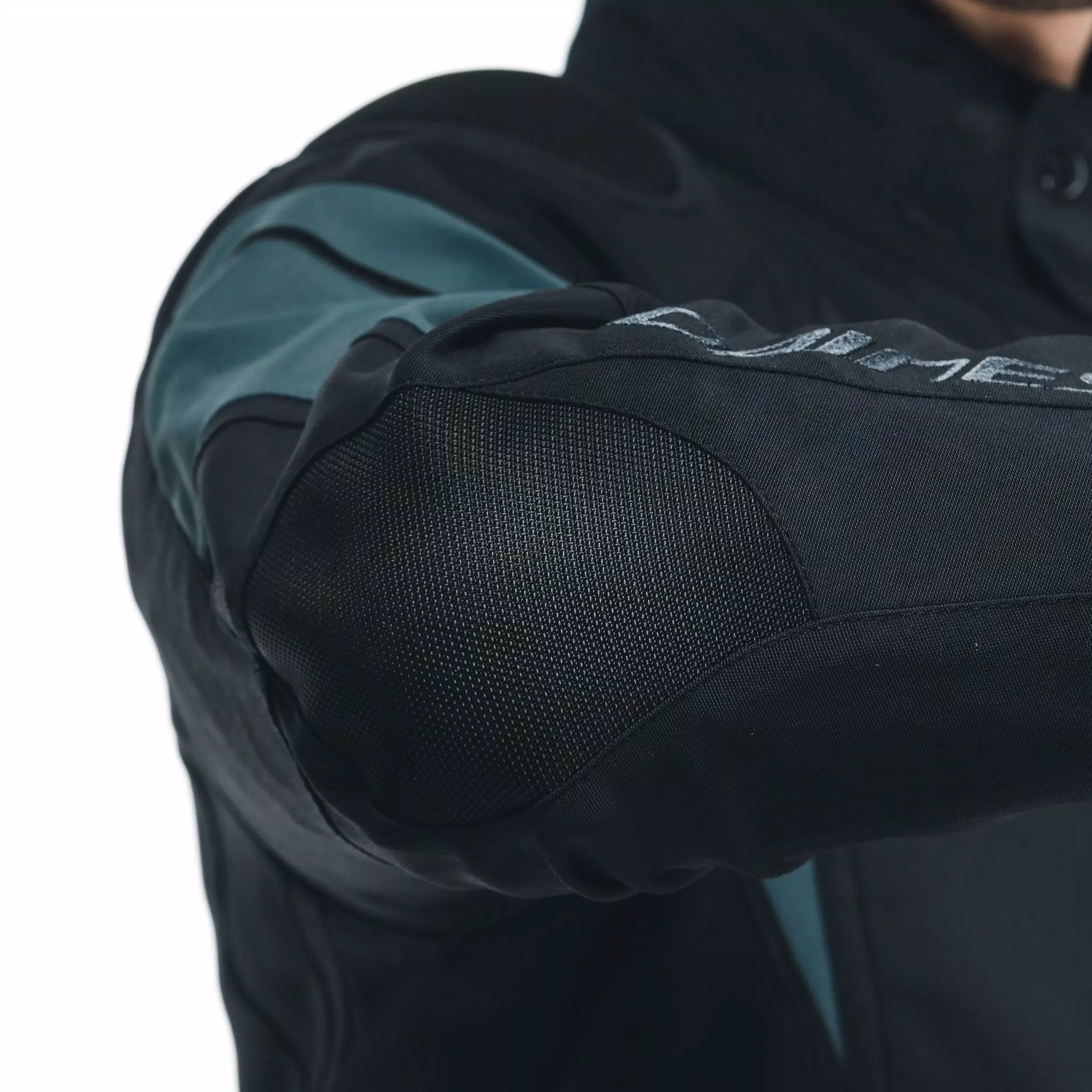 CARVE MASTER 3 GORE-TEX® - MEN'S WATERPROOF MOTORCYCLE JACKET