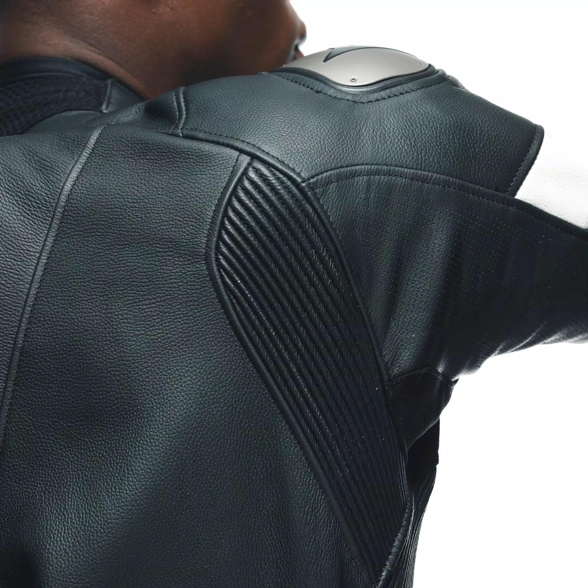 TOSA - MEN'S 1-PIECE MOTORCYCLE PERFORATED LEATHER SUIT