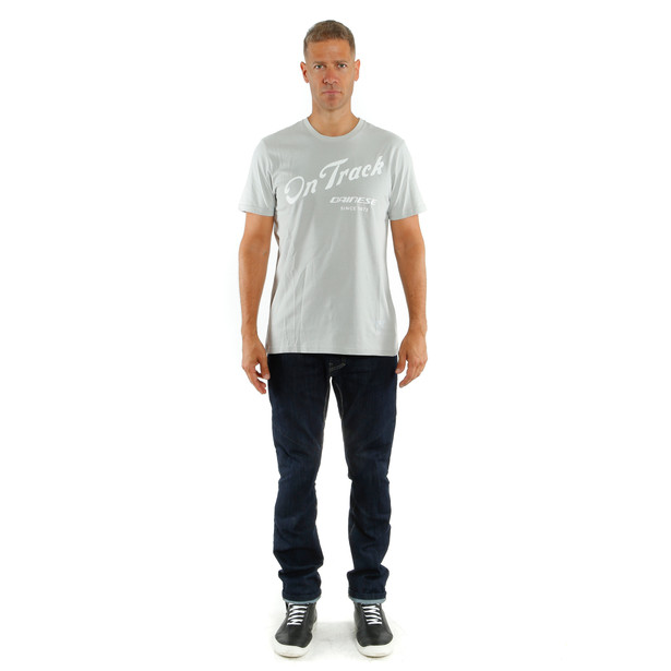 paddock-track-t-shirt image number 15