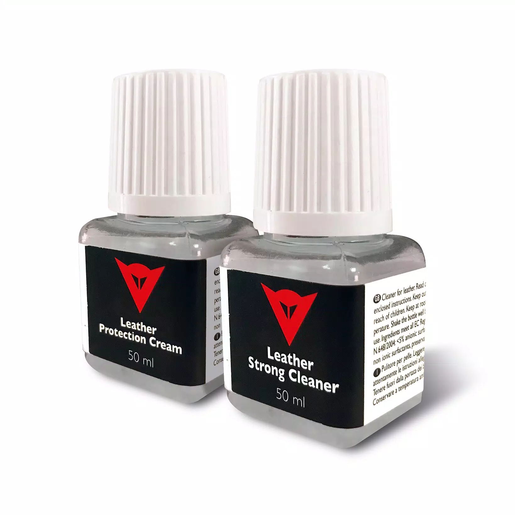 PROTECTION AND CLEANING KIT FOR LEATHER PRODUCTS