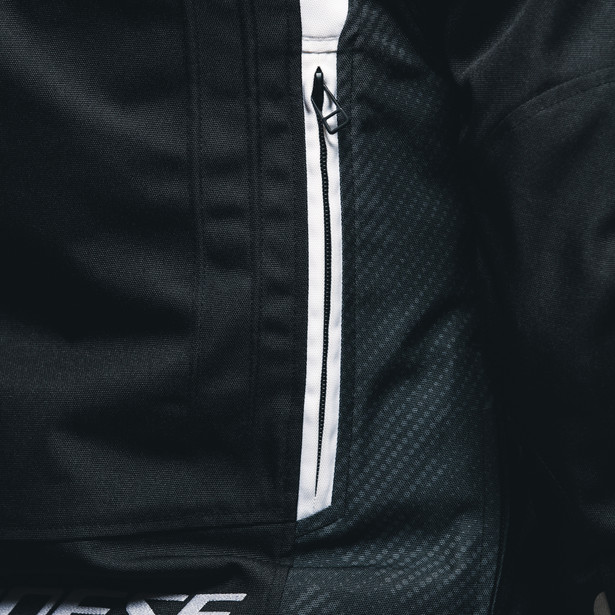 avro-5-tex-giacca-moto-in-tessuto-donna-black-white-black image number 14