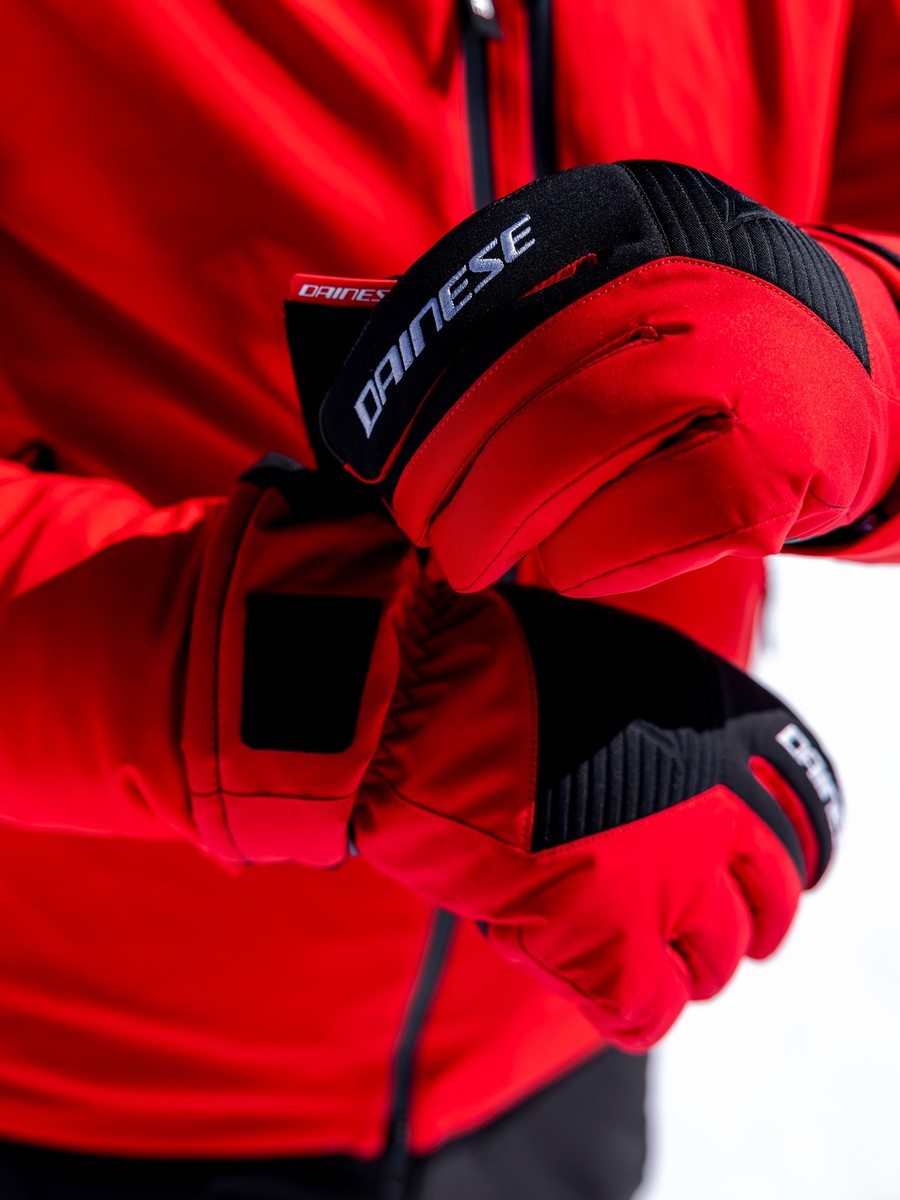 HP Sport ski gloves