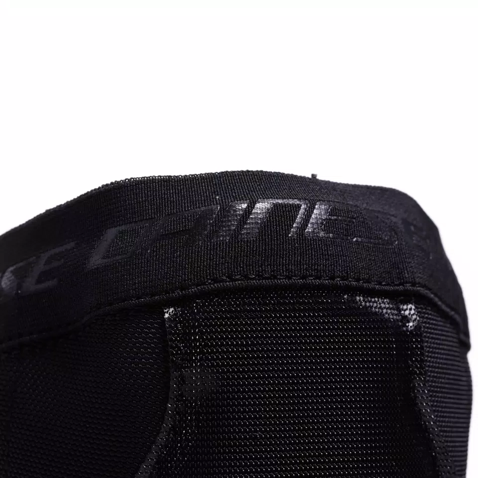 AXIAL 2 AIR BOOTS - BLACK/WHITE/LAVA-RED - 9