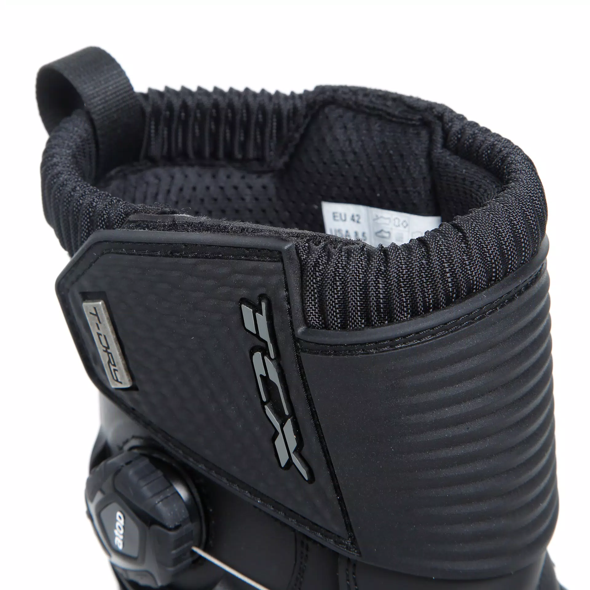 INFINITY 3 MID WP - BLACK