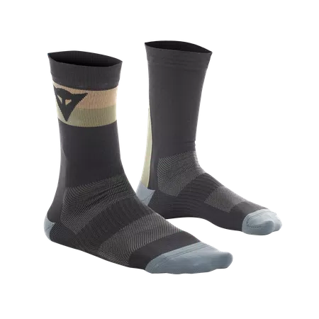 HG AER - CHAUSSETTES RENFORCÉES POUR VÉLO - BLACK/GREEN-MILITARY - 1