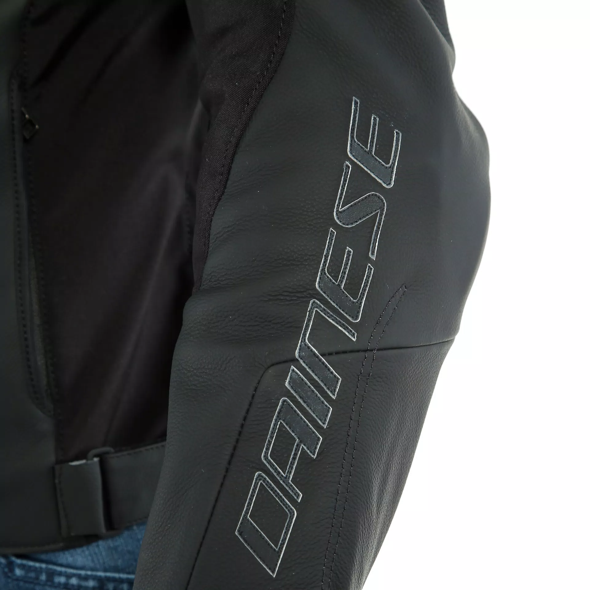 AGILE LEATHER JACKET