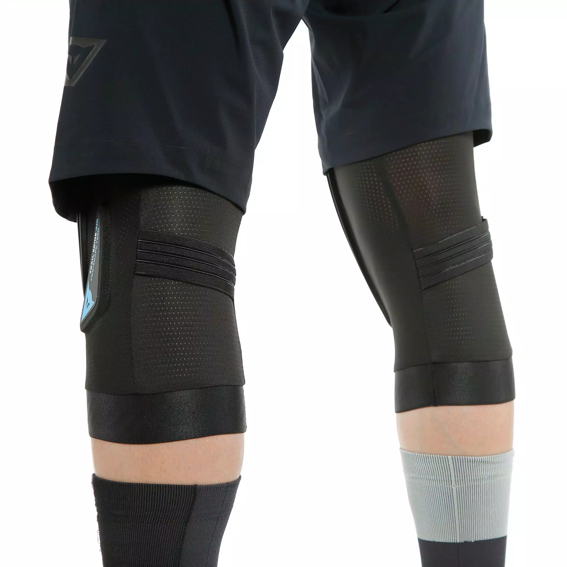 TRAIL SKINS AIR - BIKE KNEE GUARDS