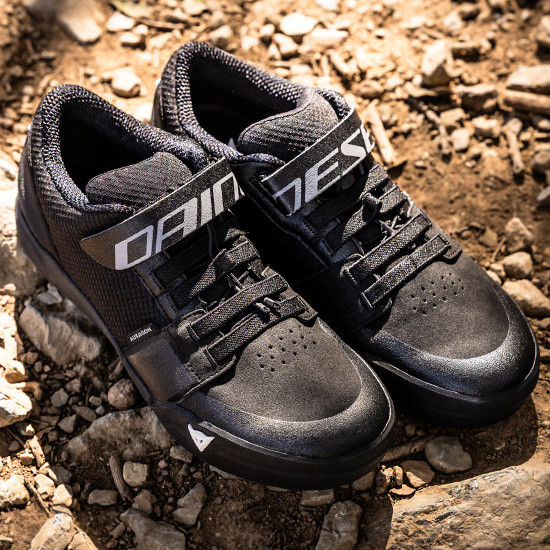 Waterproof Men's Motorcycle Trainers | STREET DARKER GORE-TEX