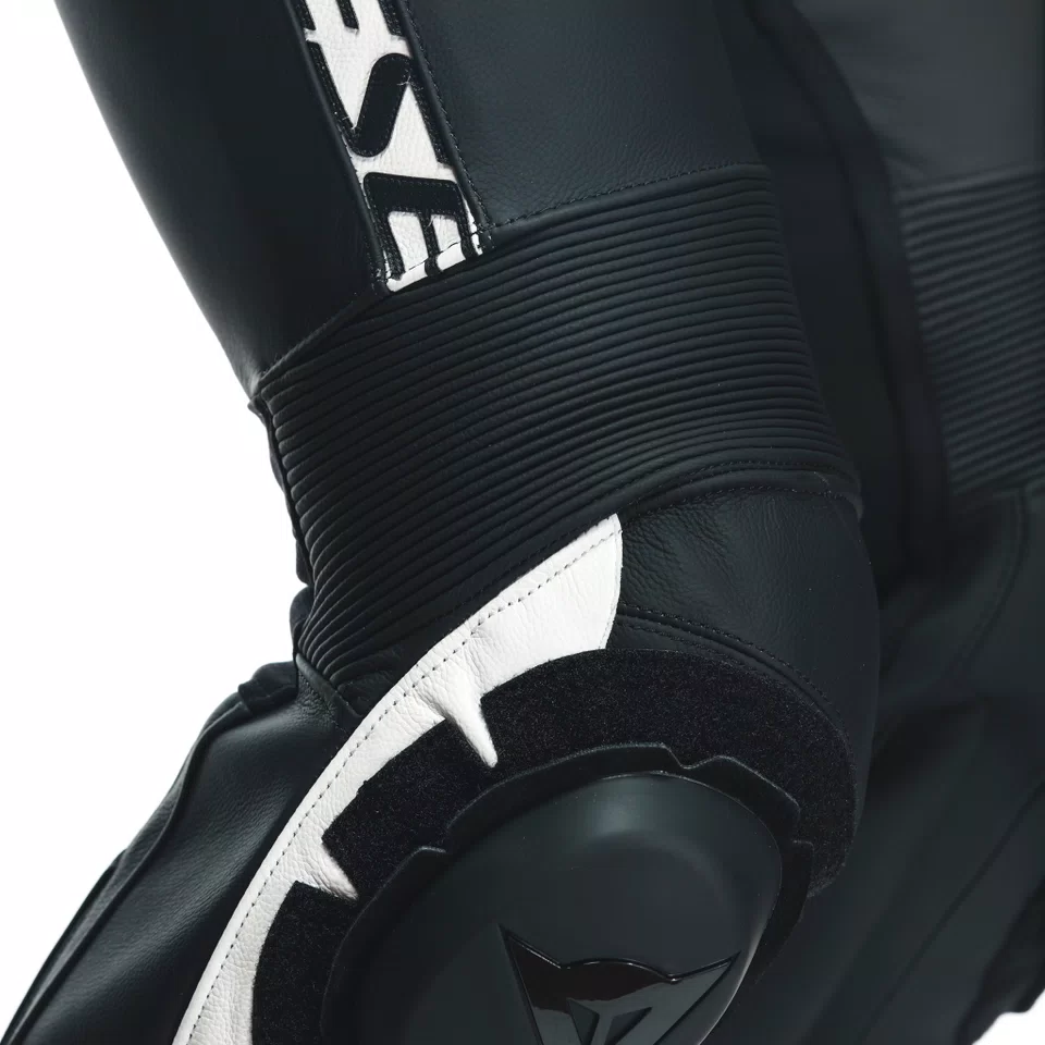 Dainese avro 2 piece discount