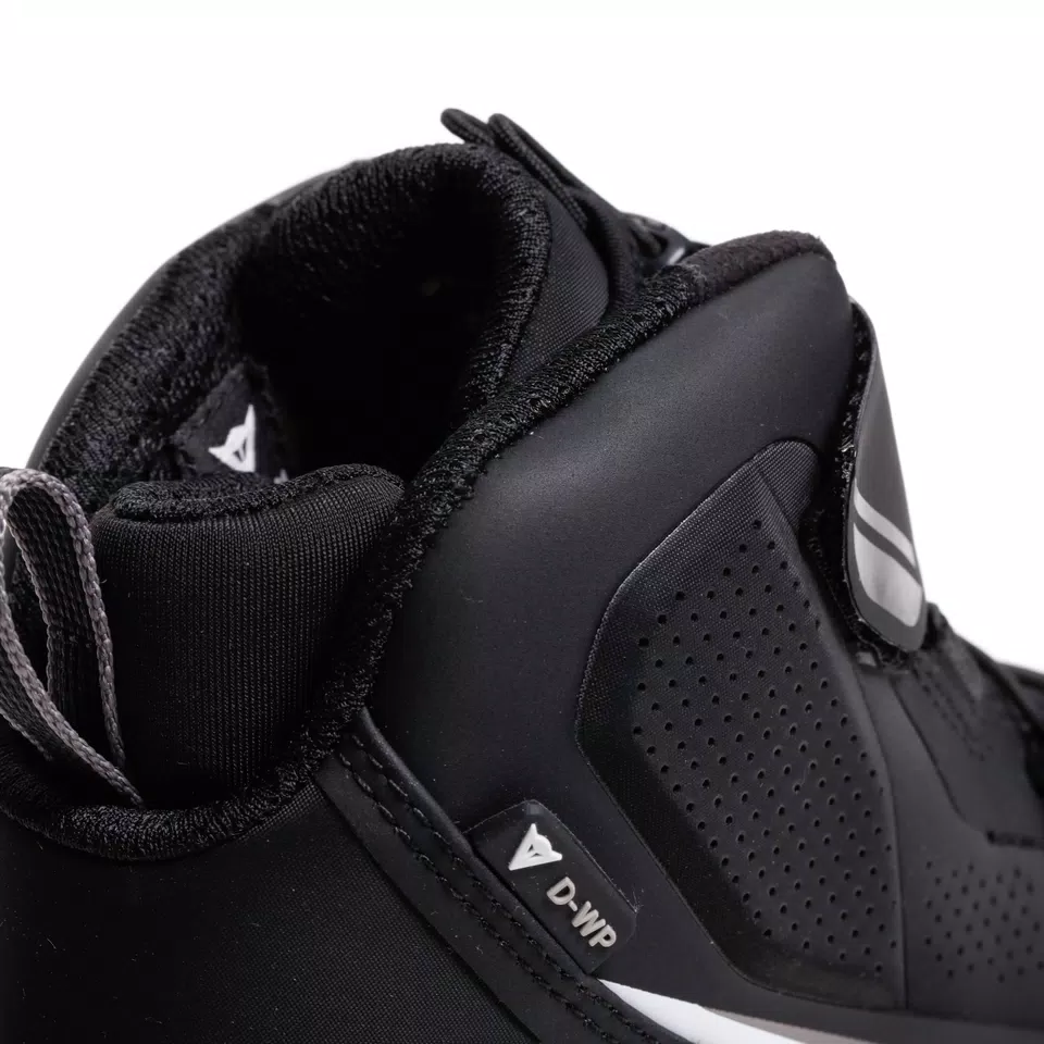 HERIAN D-WP - WOMEN'S WATERPROOF MOTORCYCLE SHOES - BLACK/WHITE - 9