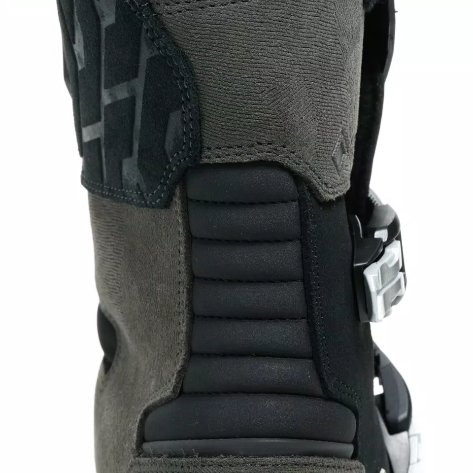 OVERYOND XT GORE-TEX&reg; BOOTS - BLACK/GREY - 7