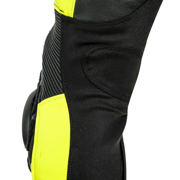 vr46-tavullia-leather-1pc-suit-perf-black-fluo-yellow image number 4