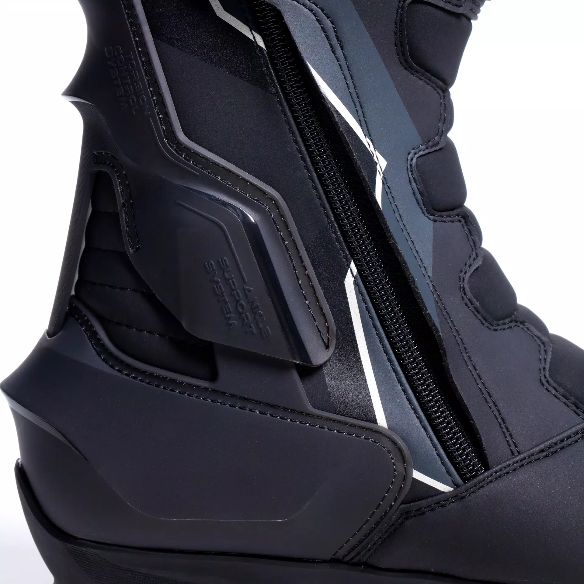 S-TR1 WOMEN'S MOTORCYCLE BOOTS - BLACK/PEARL WHITE