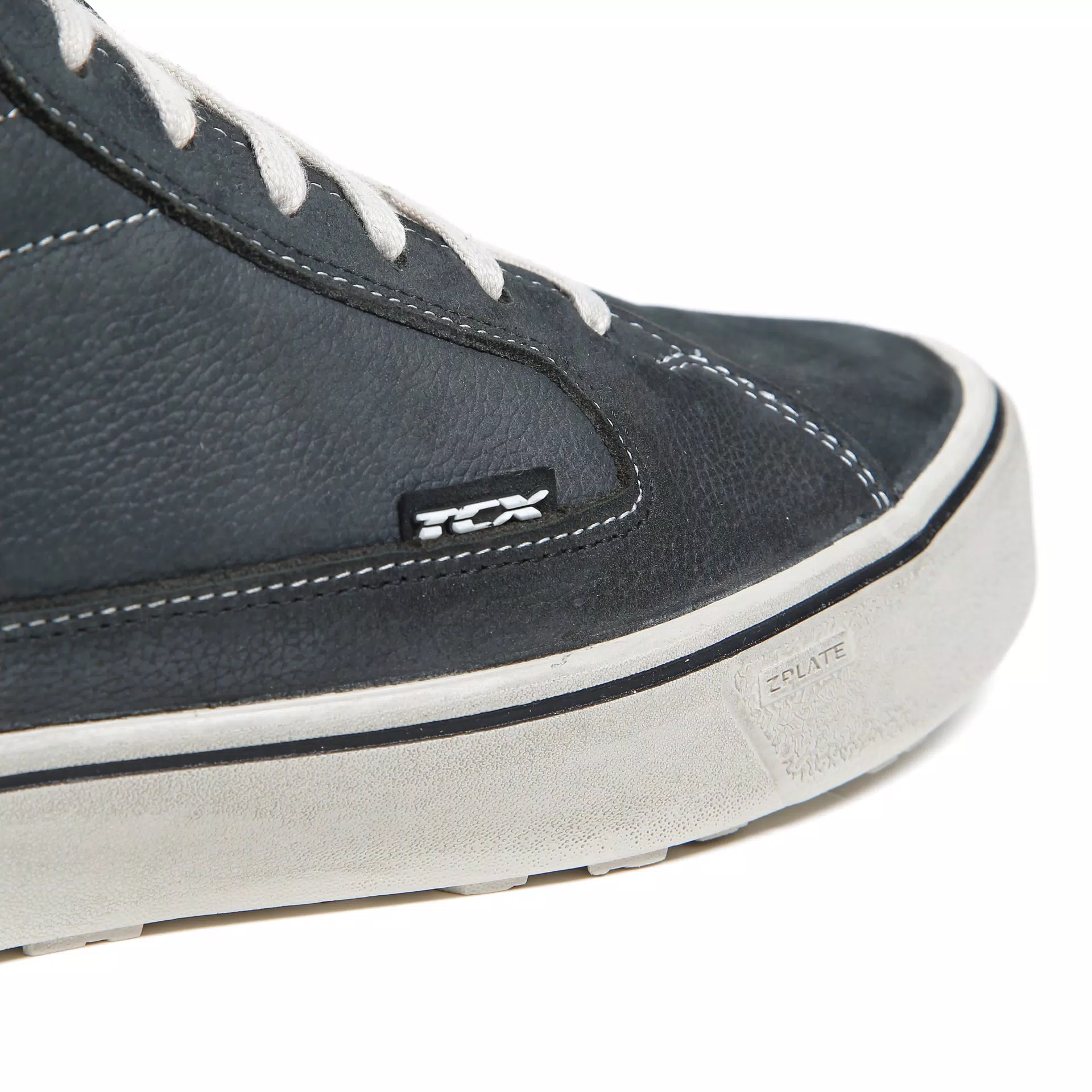 STREET 3 WP - BLACK