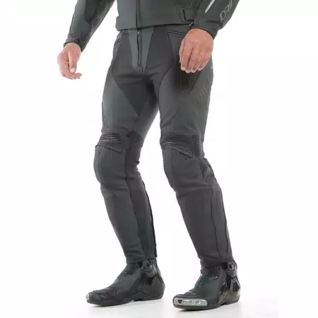 PONY 3 - MEN'S MOTORCYCLE LEATHER SHORT/TALL PANTS - BLACK-MATT - 4