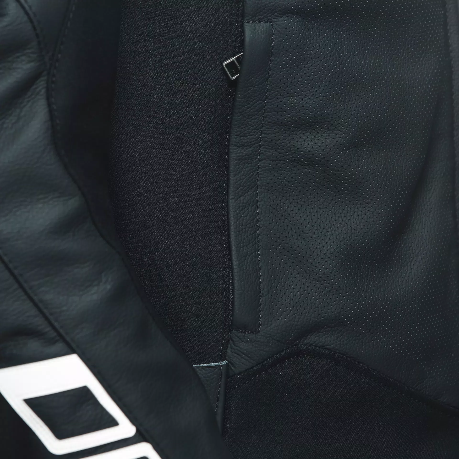 SPORTIVA LEATHER JACKET PERF.