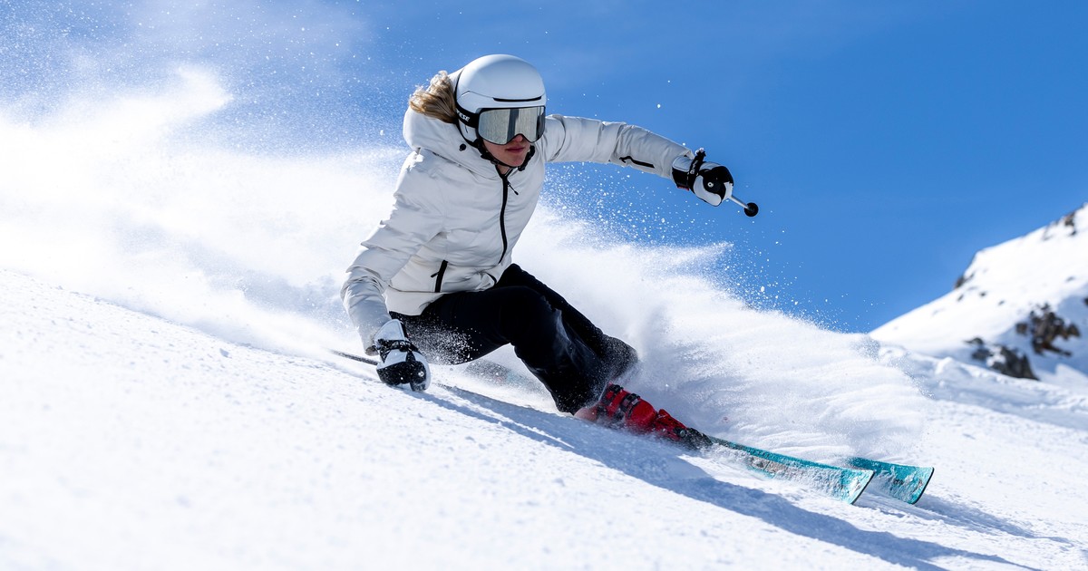 What to get a ski enthusiast for Christmas?