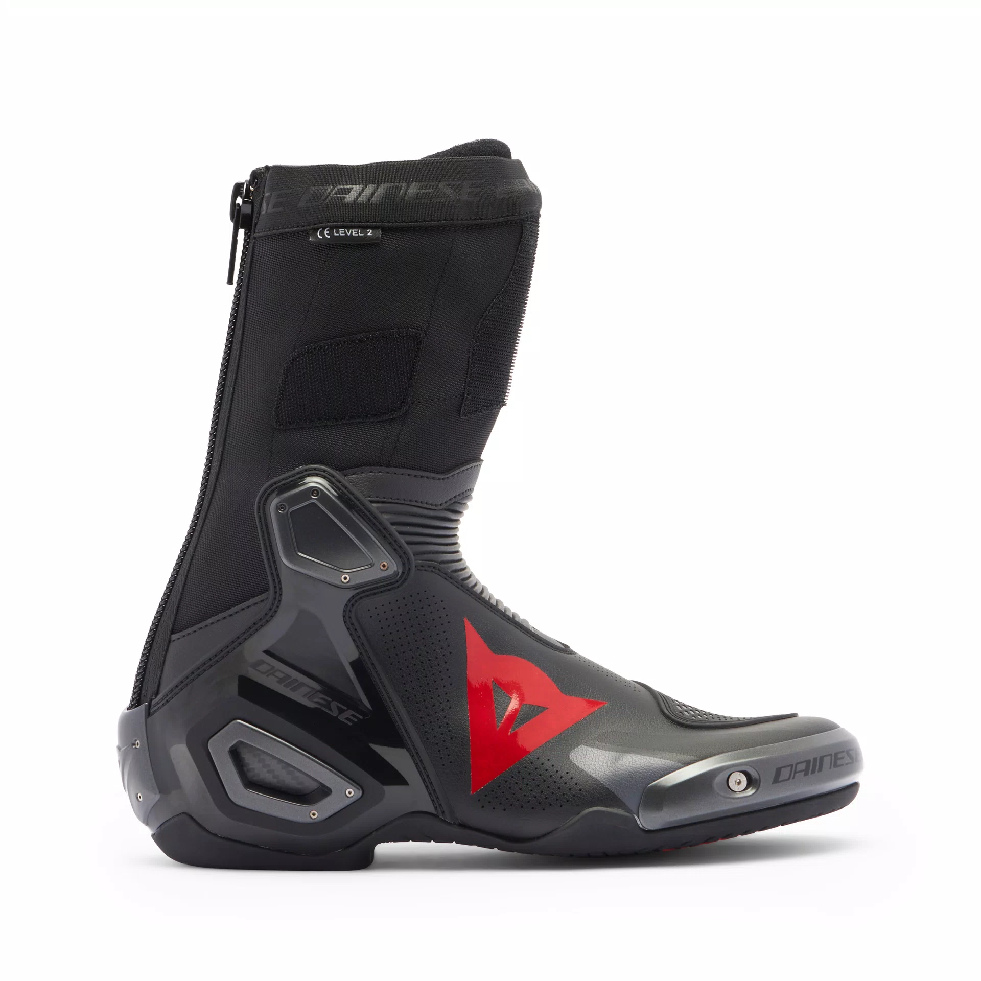 Dainese axial pro in boots uk deals