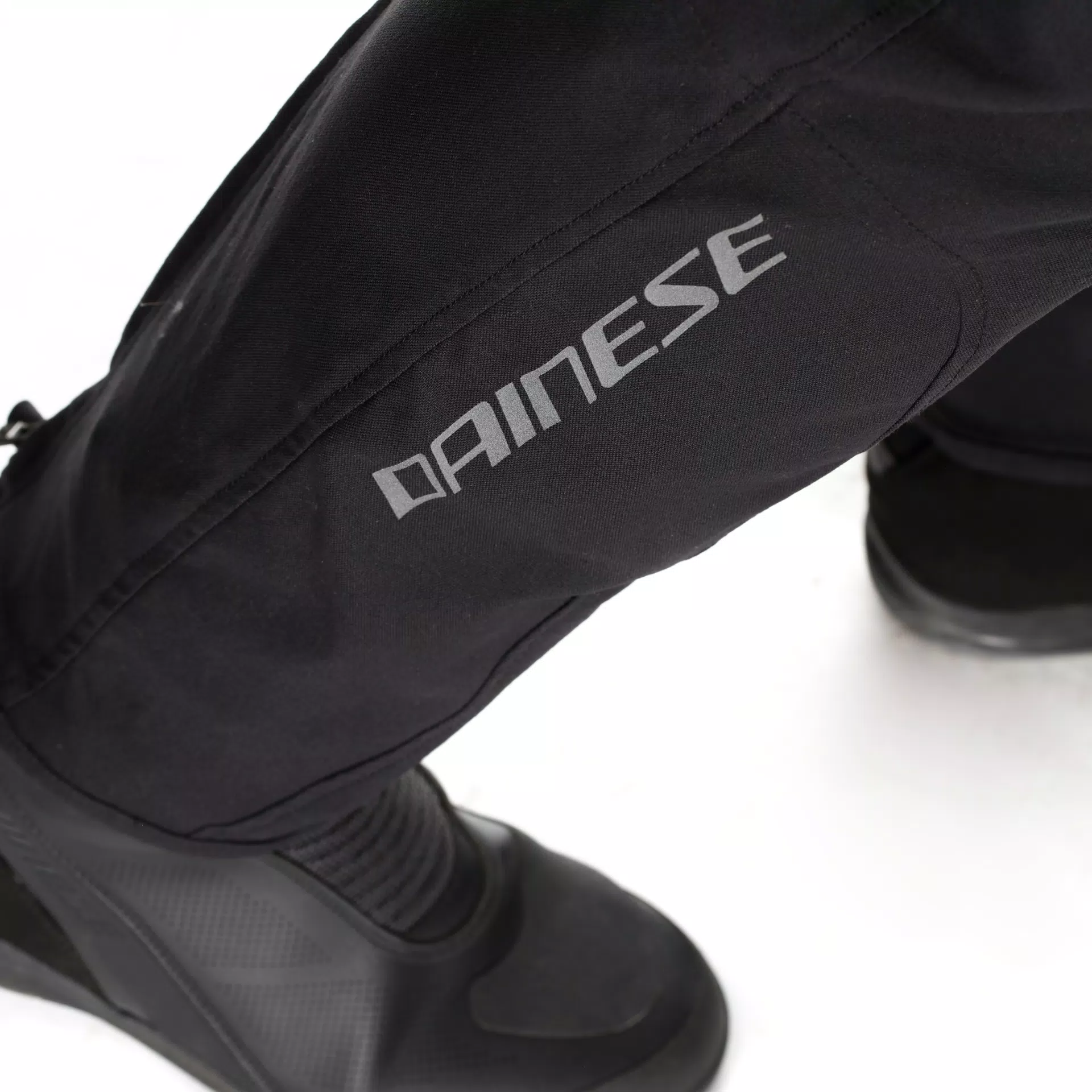 SHERMAN 3 ABS&Oslash;LUTESHELL&trade; - TOURING WATERPROOF MOTORCYCLE PANTS